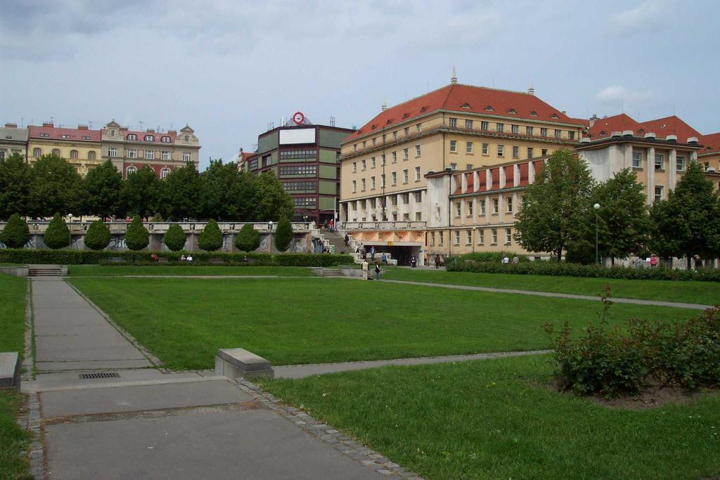Charles Central Apartment Prague Chambre photo